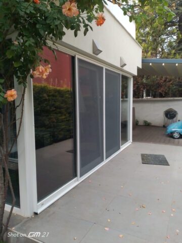 c1b903e0-3884-403a-962a-309f1a3ba690